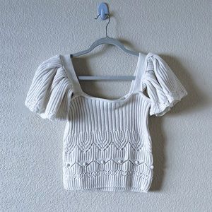 ZARA Cream crop top with puffy sleeves (M)